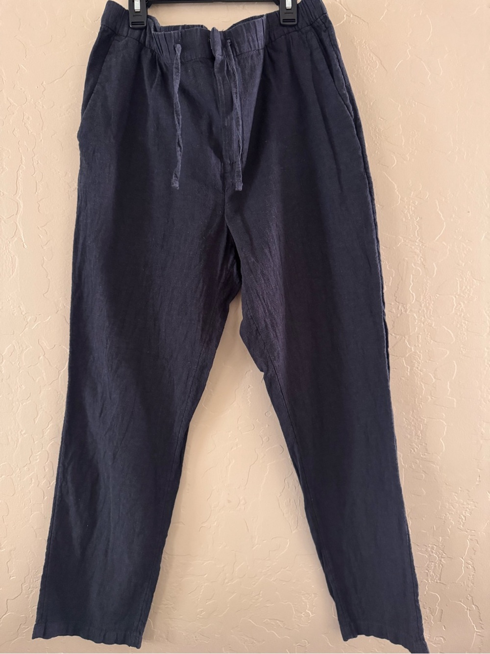 H&M Black Regular Fit Top
